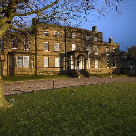 Landsted Larpool Hall