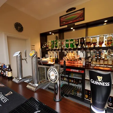 Larpool Hall Landsted