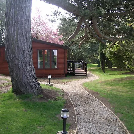 Larpool Hall Landsted *